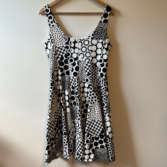 Joseph Ribkoff Black and White Patterned Dress - Picture 8 of 9
